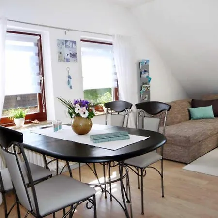 Apartment Demaris *